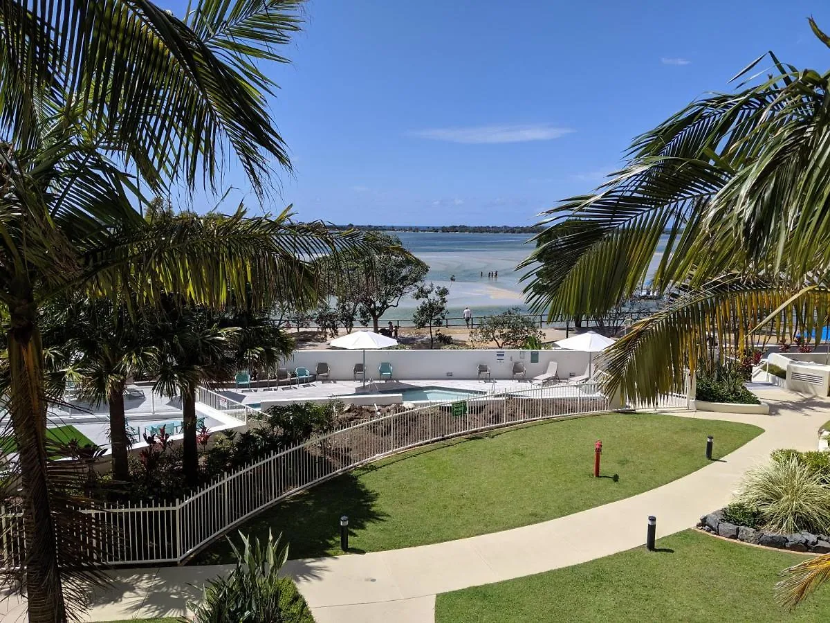 ****  Moorings Beach Resort Caloundra Australia