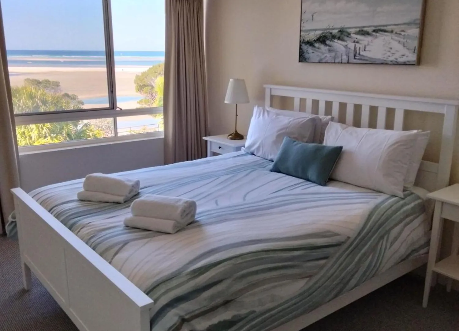 Moorings Beach Resort Caloundra