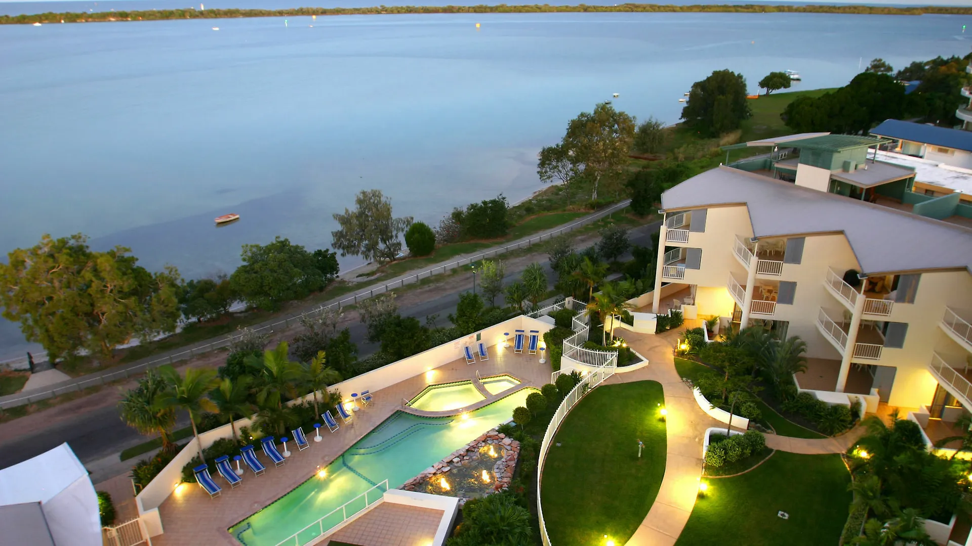 Moorings Beach Resort Caloundra